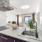 Luxurious And Spacious *